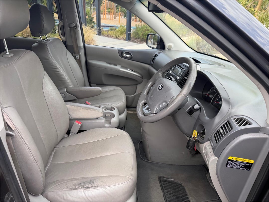 2014 Kia Grand Carnival Platinum, Automatic, 136273 km, Photo 12