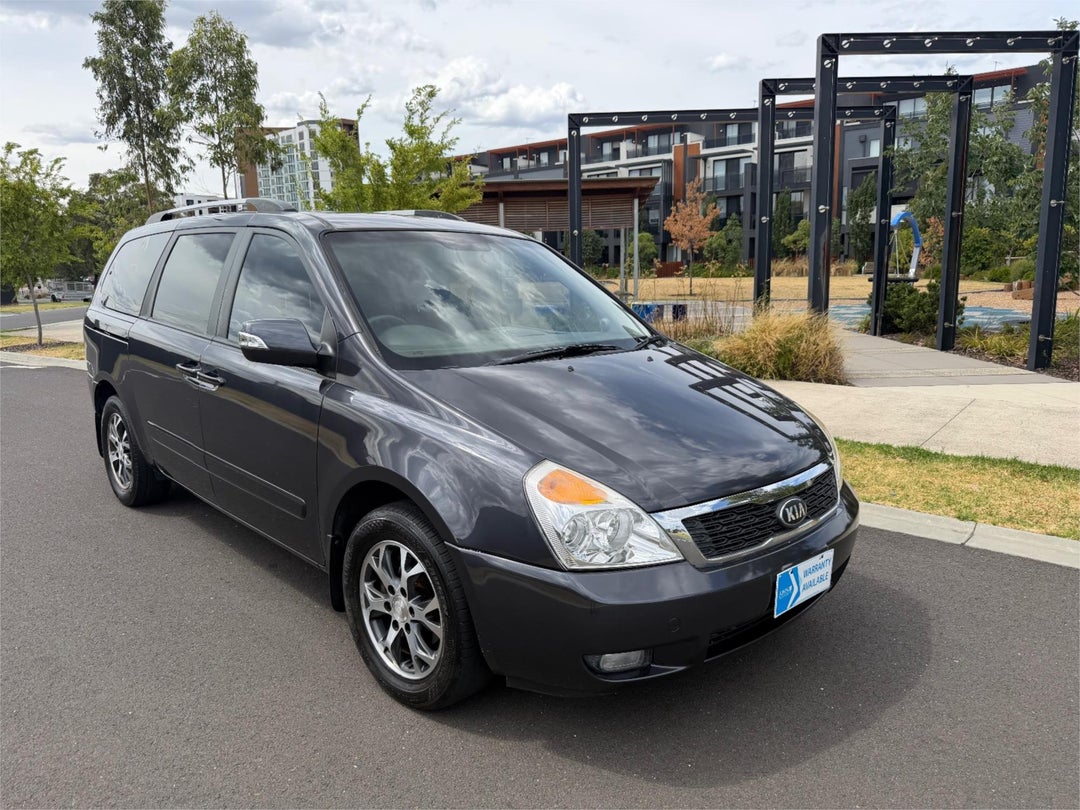 2014 Kia Grand Carnival Platinum, Automatic, 136273 km, Photo 1