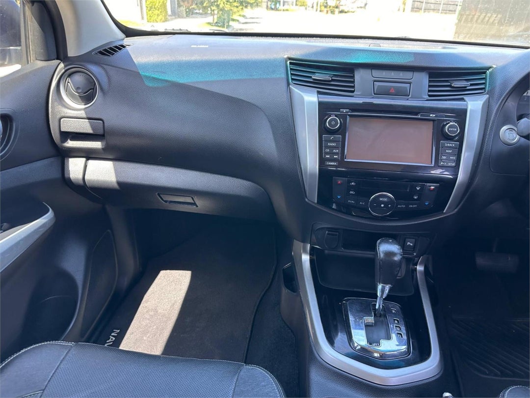 2018 Nissan Navara St-X, Automatic, 230130 km, Photo 10