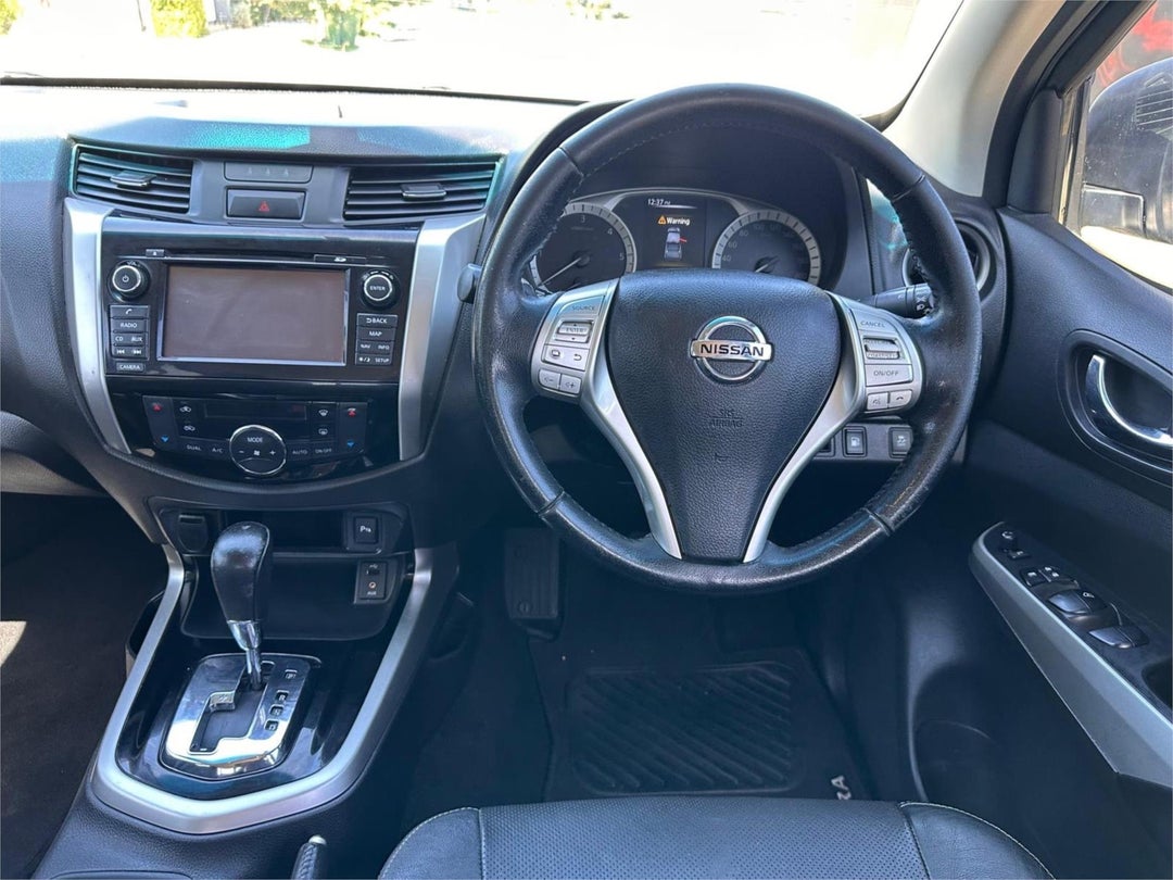 2018 Nissan Navara St-X, Automatic, 230130 km, Photo 11
