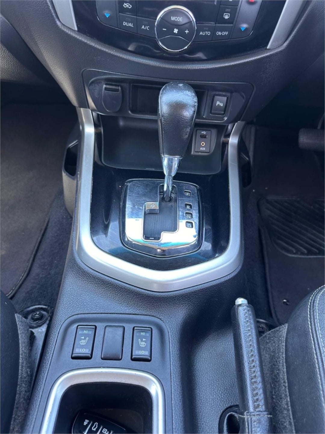 2018 Nissan Navara St-X, Automatic, 230130 km, Photo 13