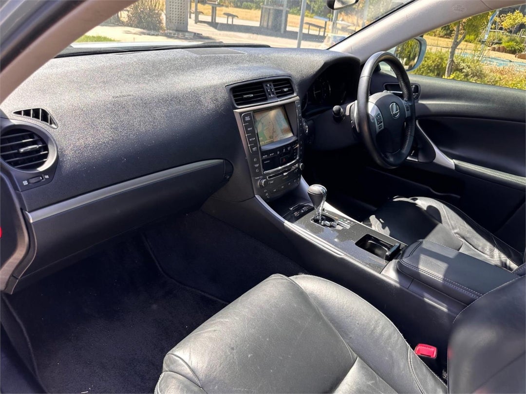 2010 Lexus Is250 Prestige, Automatic, 139422 km, Photo 18