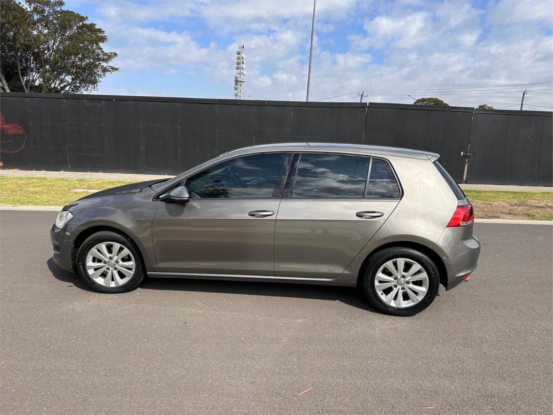 2014 Volkswagen Golf 90tsi Comfortline, Automatic, 156084 km, Photo 3