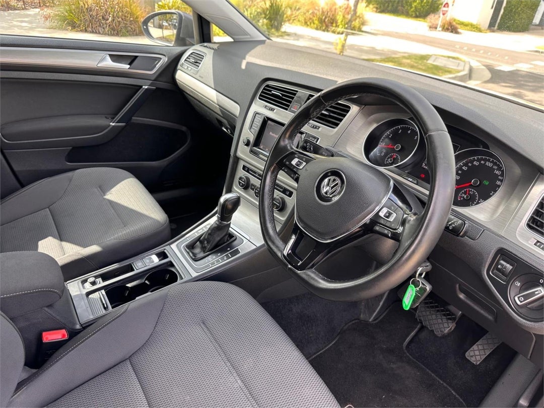2014 Volkswagen Golf 90tsi Comfortline, Automatic, 156084 km, Photo 10