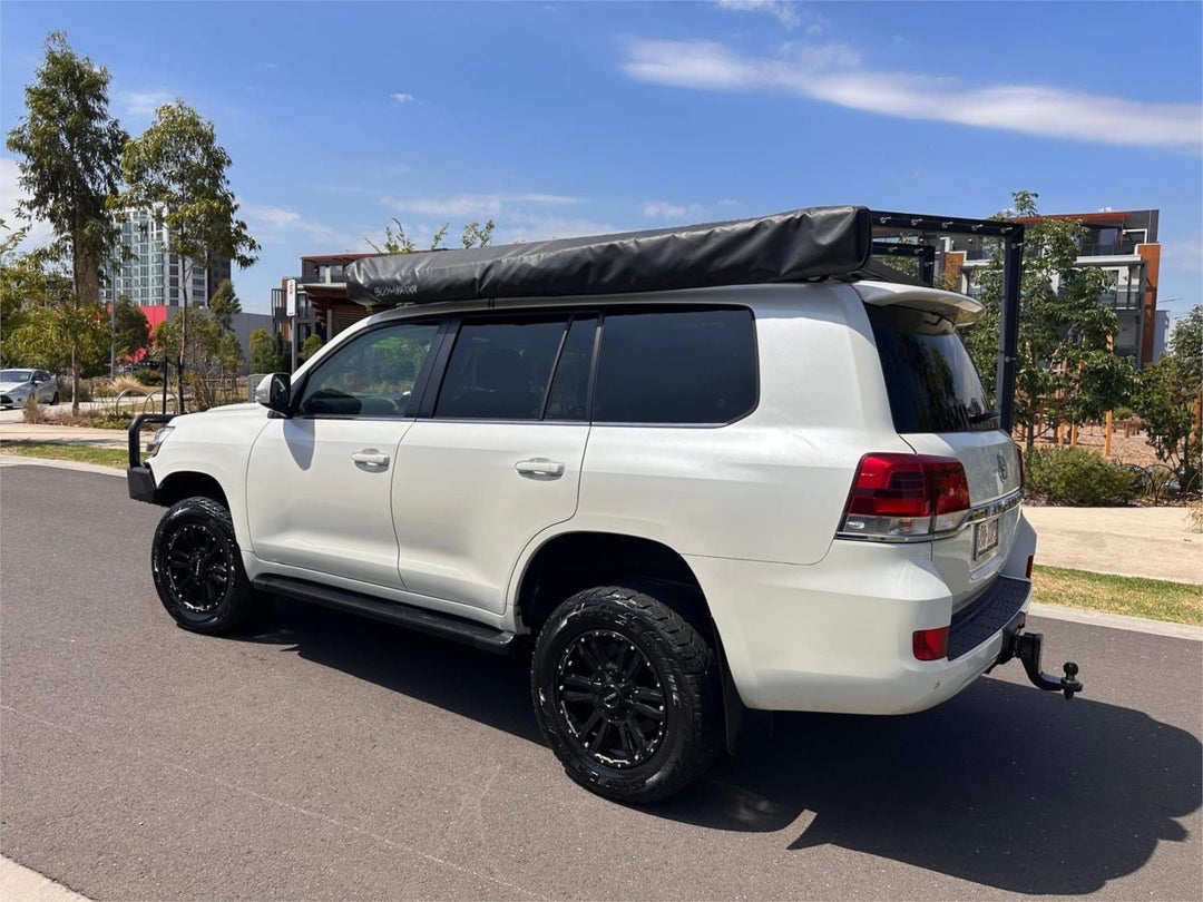 2017 Toyota Landcruiser Vx, Automatic, 194248 km, Photo 4