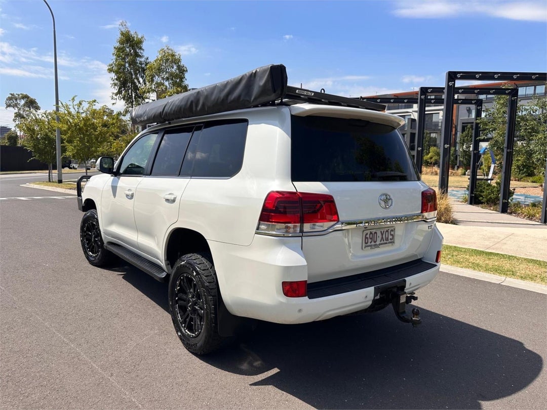 2017 Toyota Landcruiser Vx, Automatic, 194248 km, Photo 5