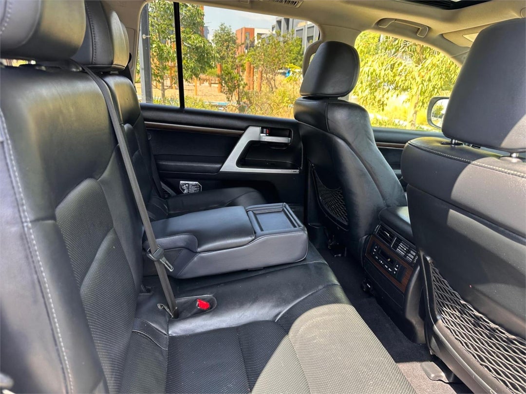 2017 Toyota Landcruiser Vx, Automatic, 194248 km, Photo 12