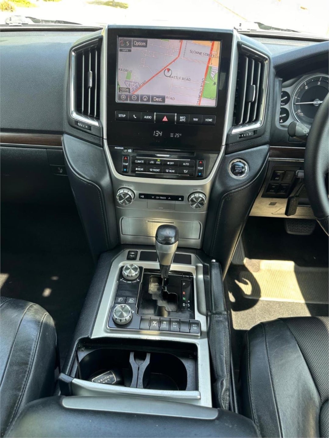 2017 Toyota Landcruiser Vx, Automatic, 194248 km, Photo 16