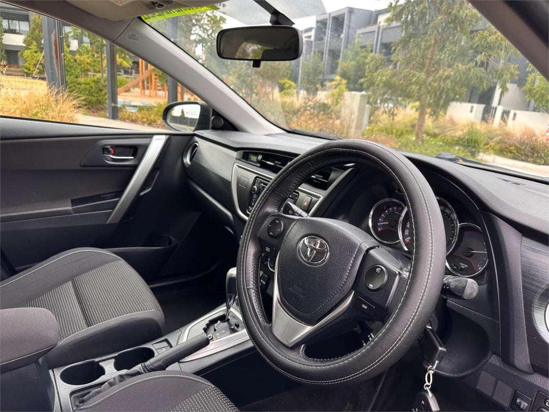 2013 Toyota Corolla Ascent Sport, Automatic, 182670 km, Photo 11