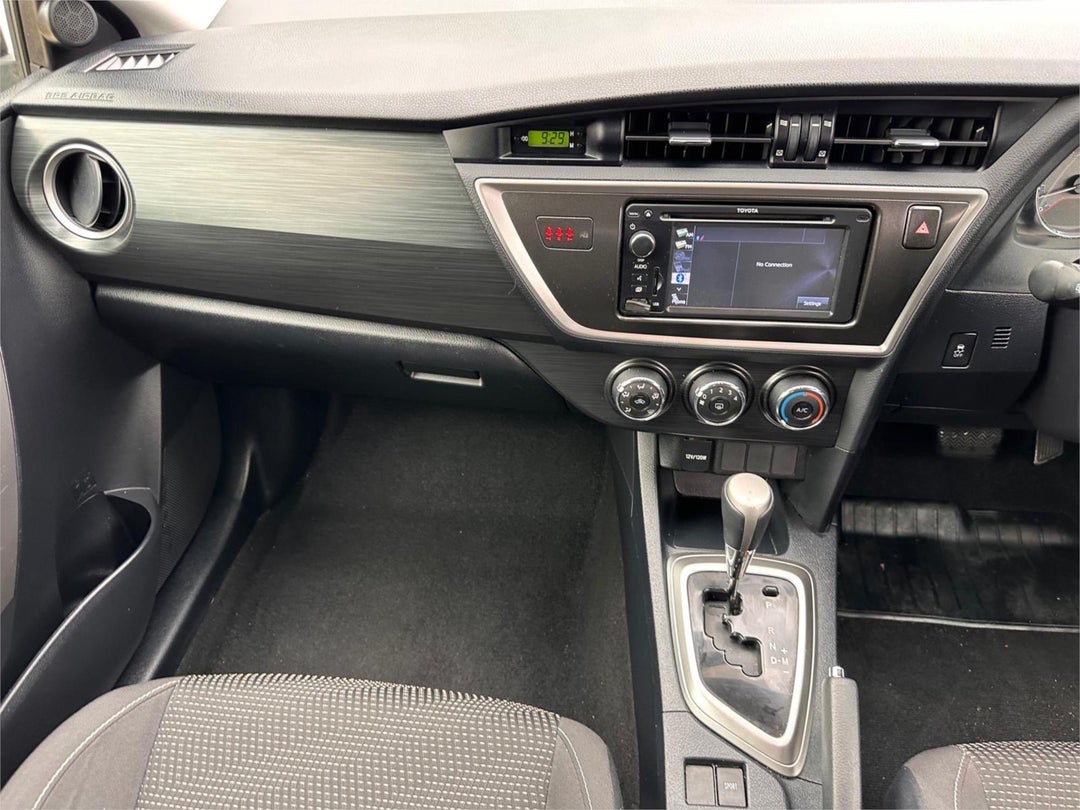 2013 Toyota Corolla Ascent Sport, Automatic, 182670 km, Photo 15
