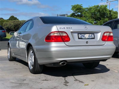 2001 Mercedes-benz Clk 320 Elegance Automatic, 163k kms Petrol Car