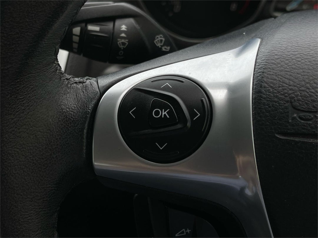 2013 Ford Focus Titanium, Automatic, 80846 km, 