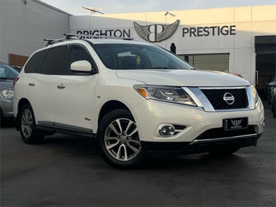 2015 Nissan Pathfinder St-l Automatic, 106k kms Hybrid Car