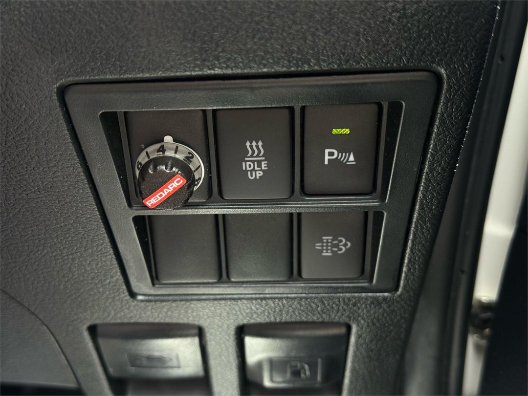 2020 Toyota Hilux Sr5, Manual, 119492 km, 