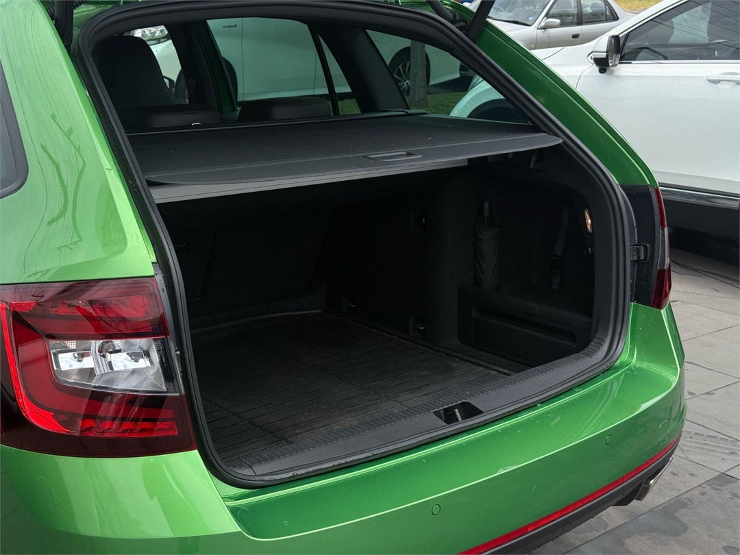 2020 SKODA Octavia Rs 245, Automatic, 74063 km, 