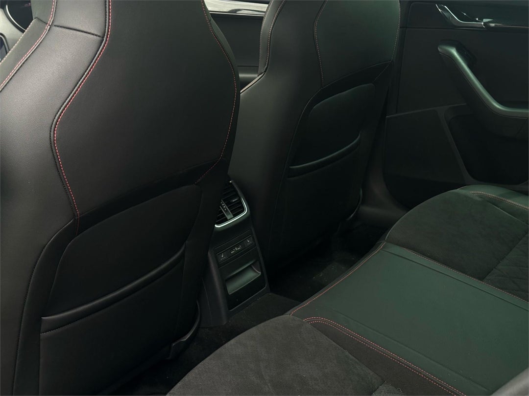 2020 SKODA Octavia Rs 245, Automatic, 74063 km, 