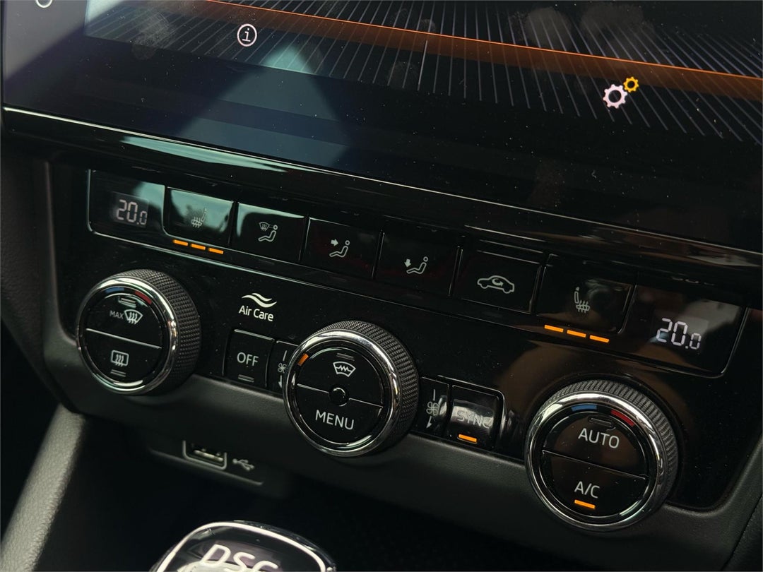 2020 SKODA Octavia Rs 245, Automatic, 74063 km, 