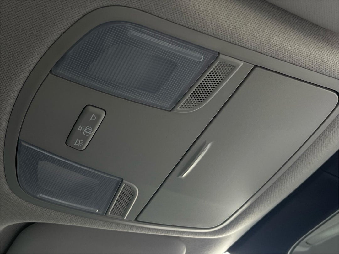 2022 Kia Stonic Sport, Automatic, 6400 km, 