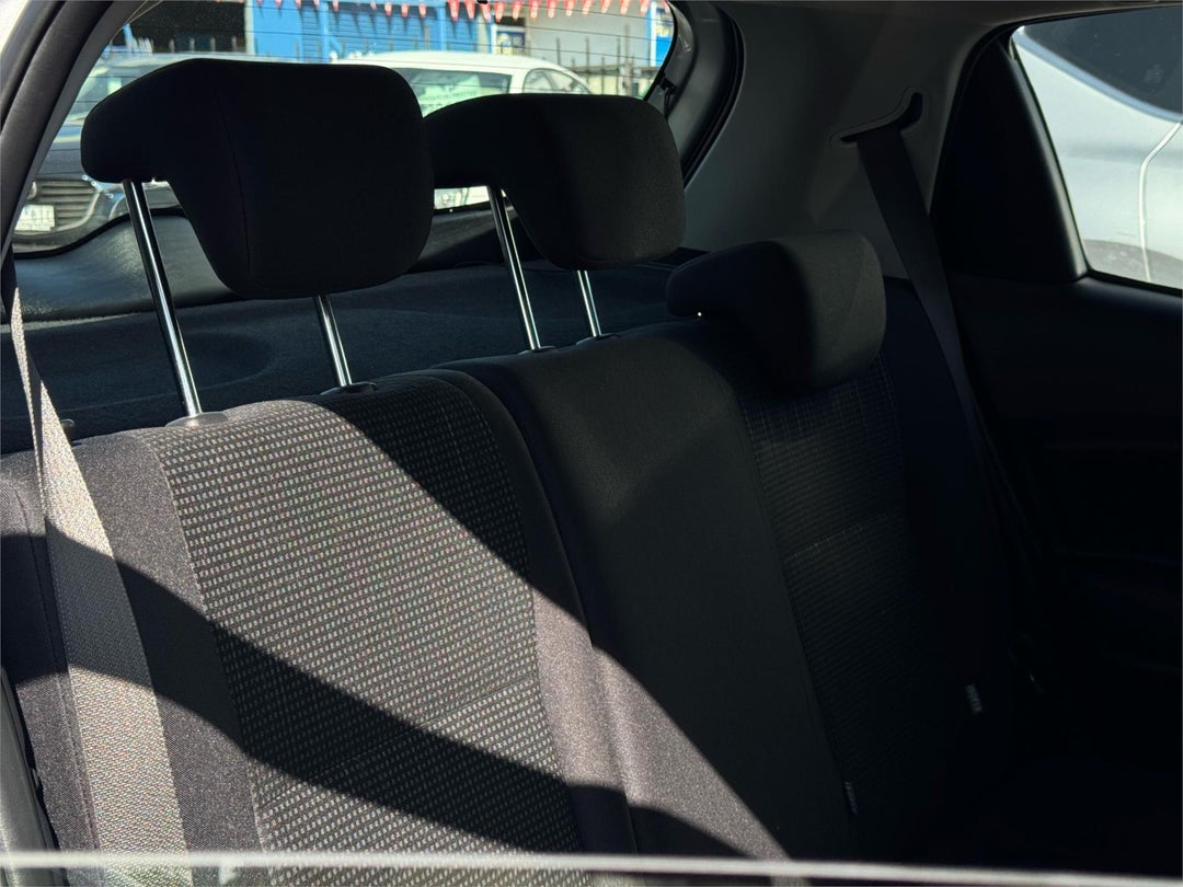 2019 Toyota Yaris Ascent, Automatic, 52252 km, Photo 12