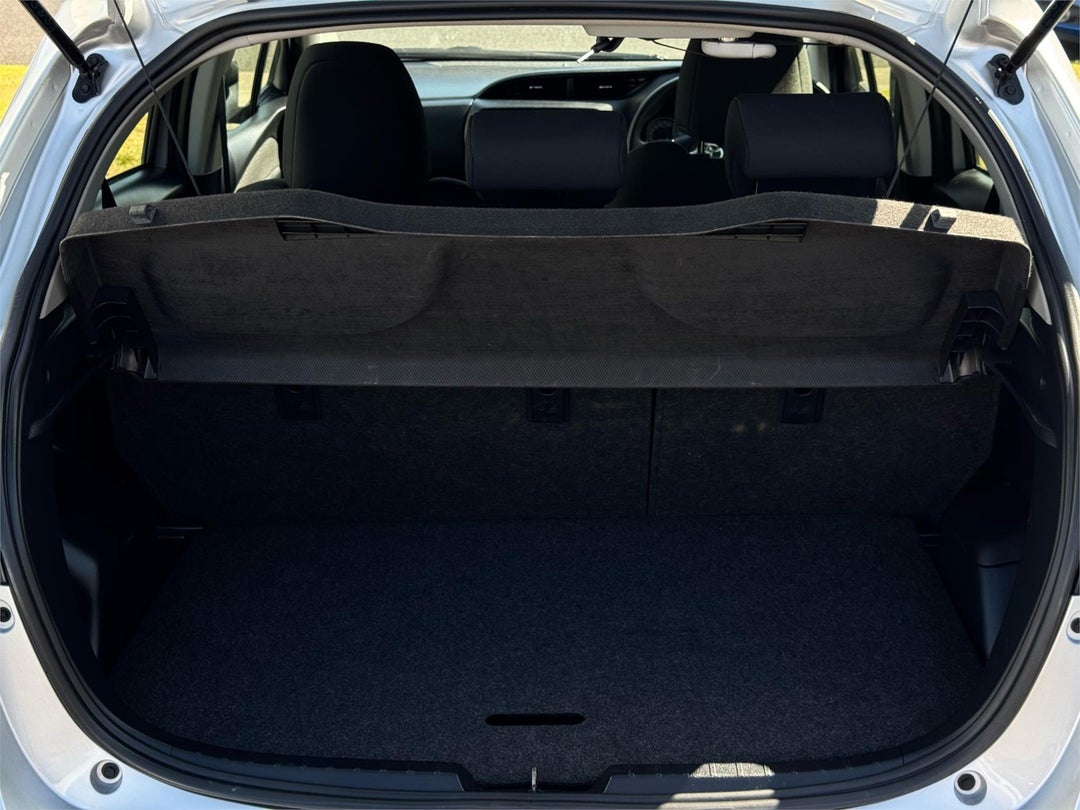 2019 Toyota Yaris Ascent, Automatic, 52252 km, Photo 8