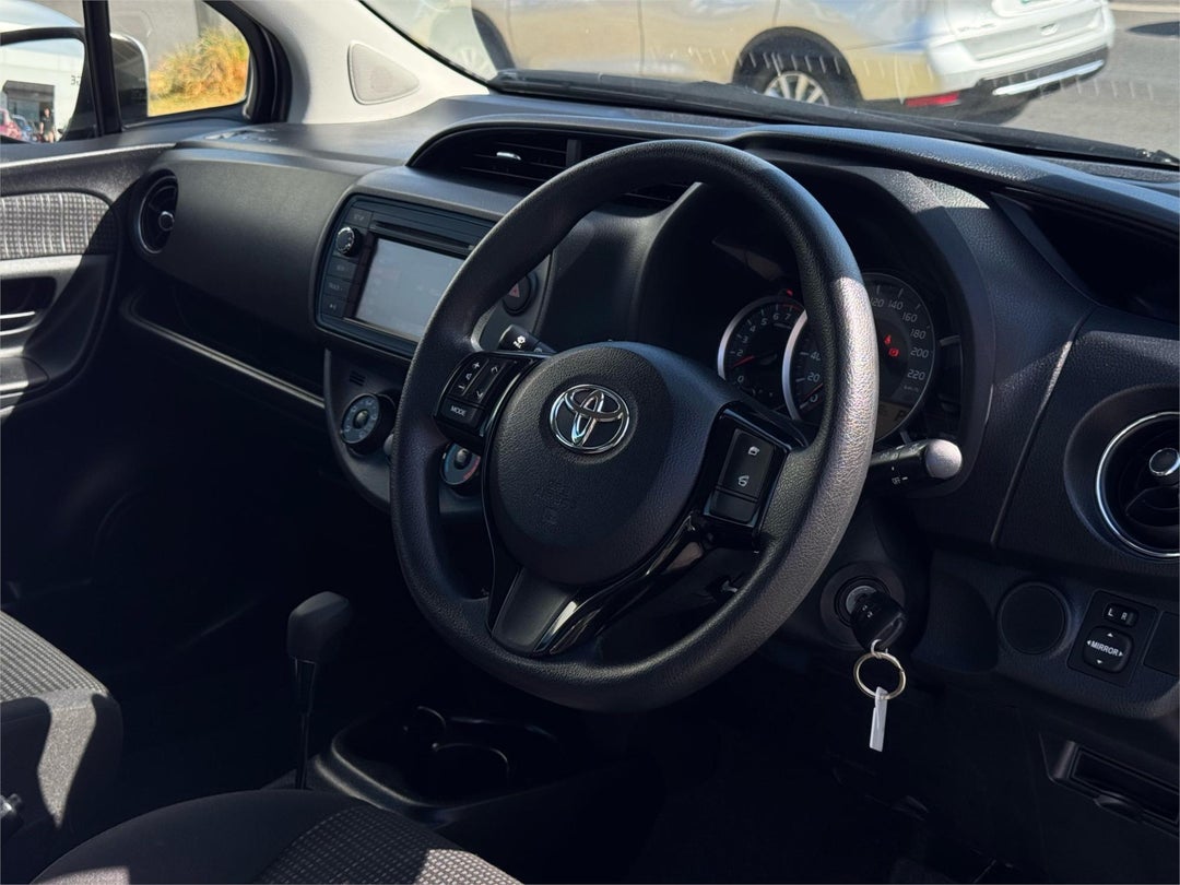 2019 Toyota Yaris Ascent, Automatic, 52252 km, Photo 9