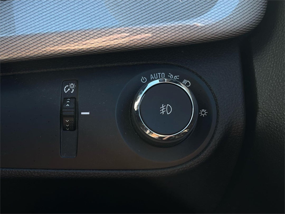 2016 Holden Calais Calais, Automatic, 120179 km, 