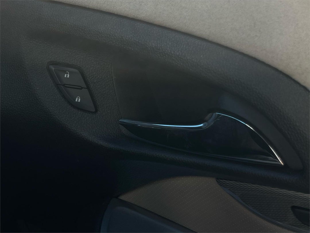 2016 Holden Calais Calais, Automatic, 120179 km, 