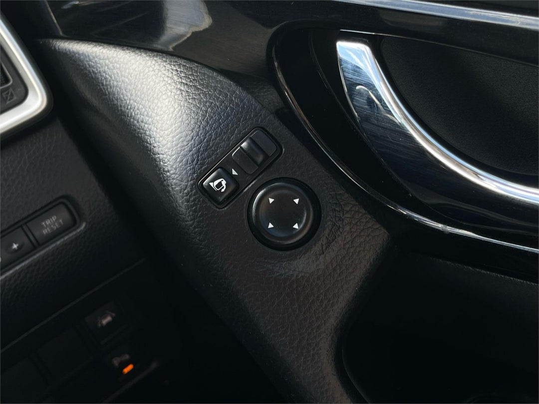 2016 Nissan Qashqai I Ti, Automatic, 127931 km, 