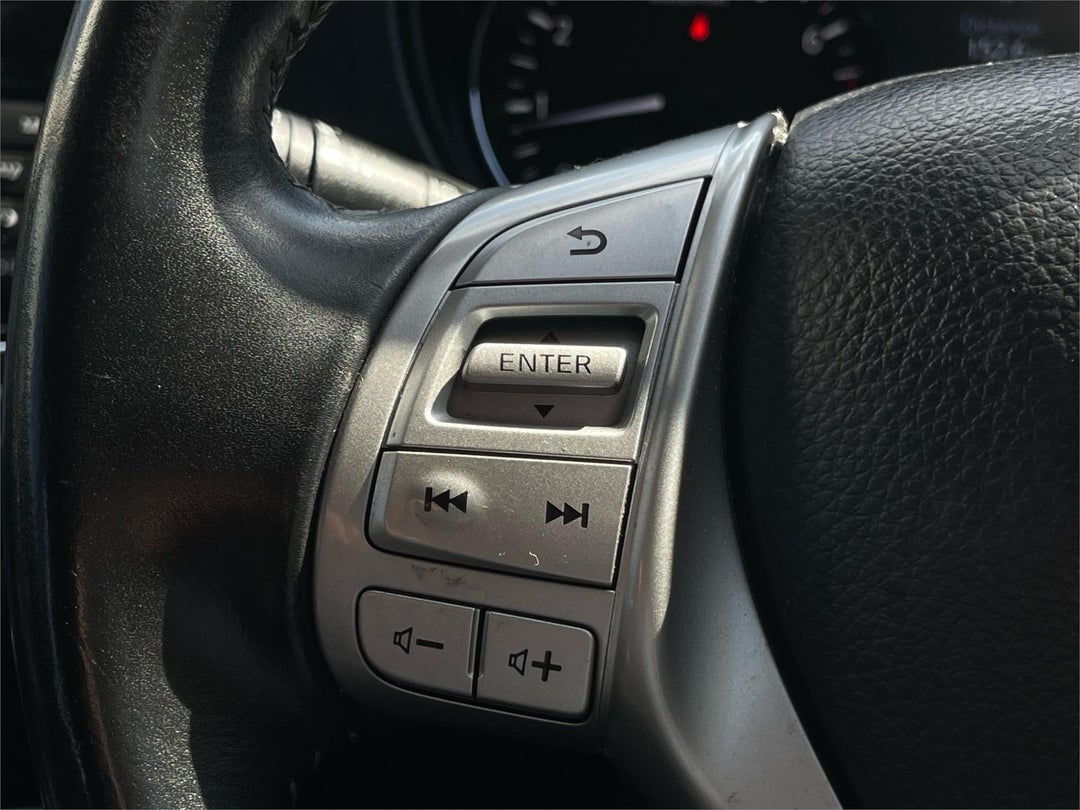 2016 Nissan Qashqai I Ti, Automatic, 127931 km, 