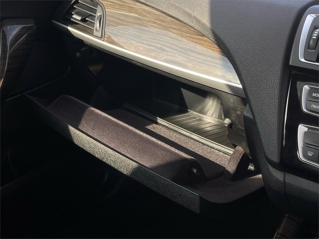 2015 BMW 220d Luxury Line, Automatic, 102638 km, 