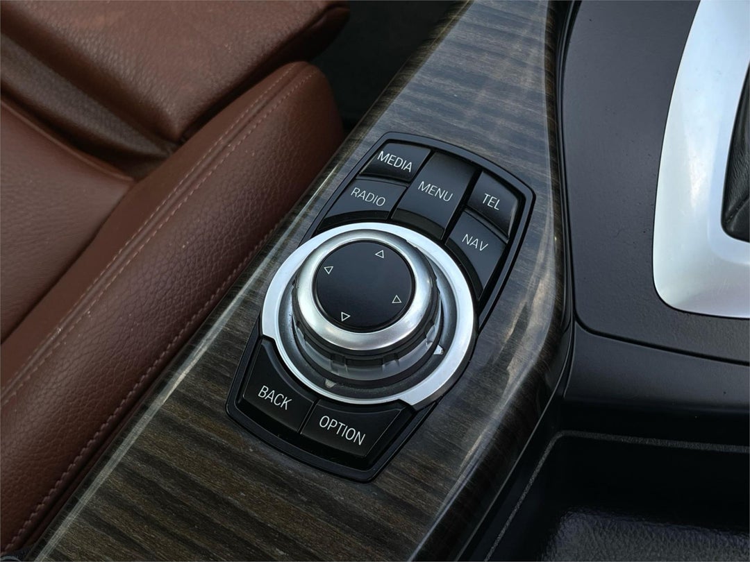 2015 BMW 220d Luxury Line, Automatic, 102638 km, 