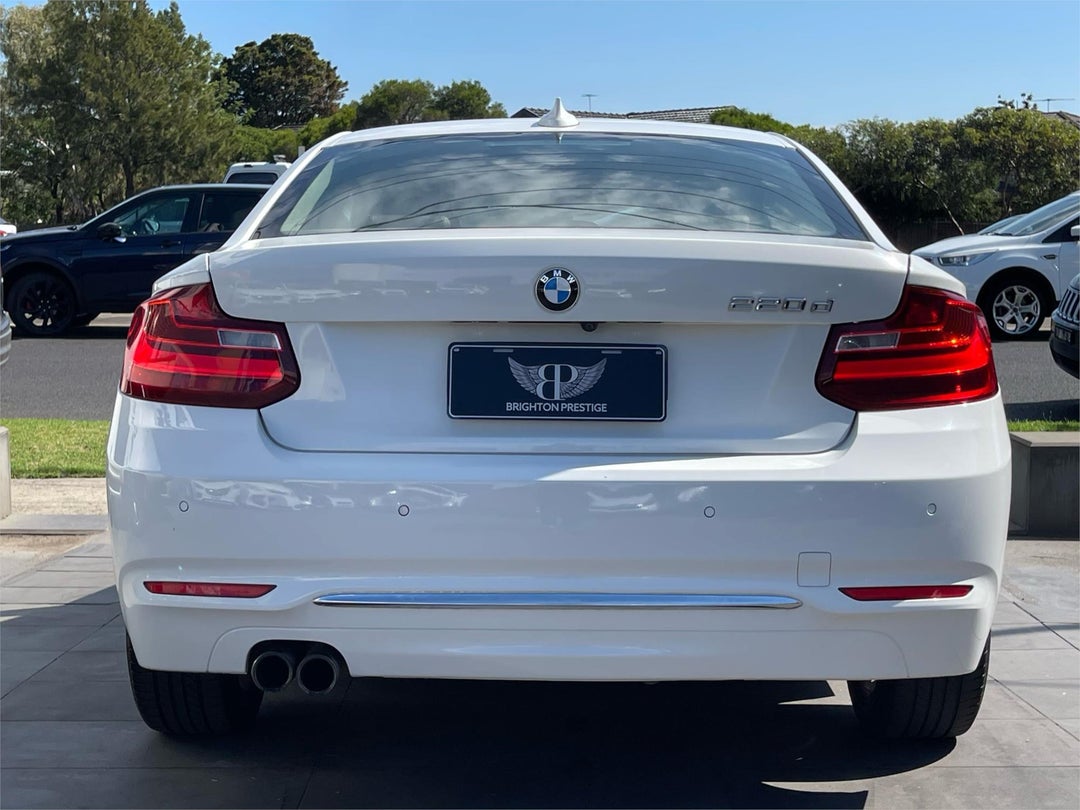 2015 BMW 220d Luxury Line, Automatic, 102638 km, 