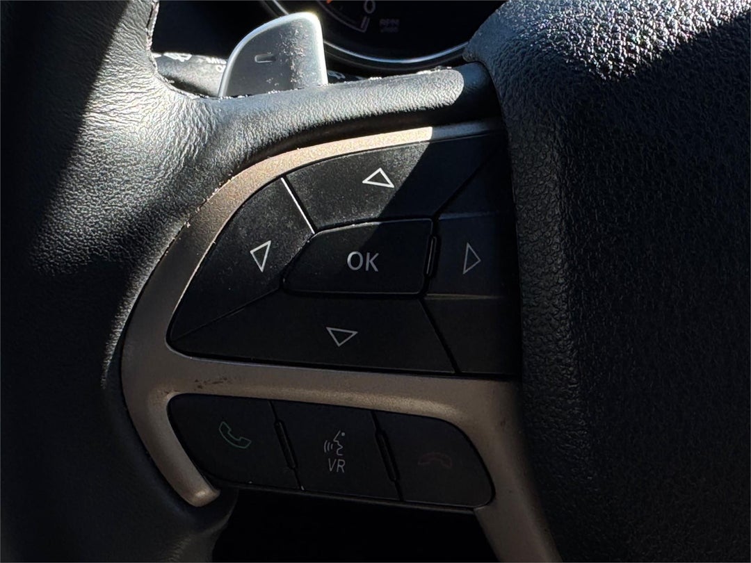 2015 Jeep Grand Cherokee Laredo, Automatic, 83569 km, 