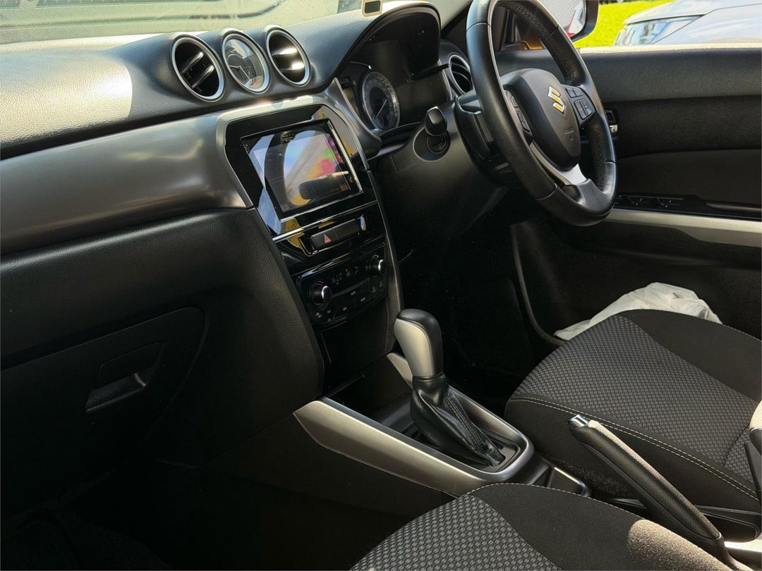 2019 Suzuki Vitara 1.6l, Automatic, 80303 km, Photo 24