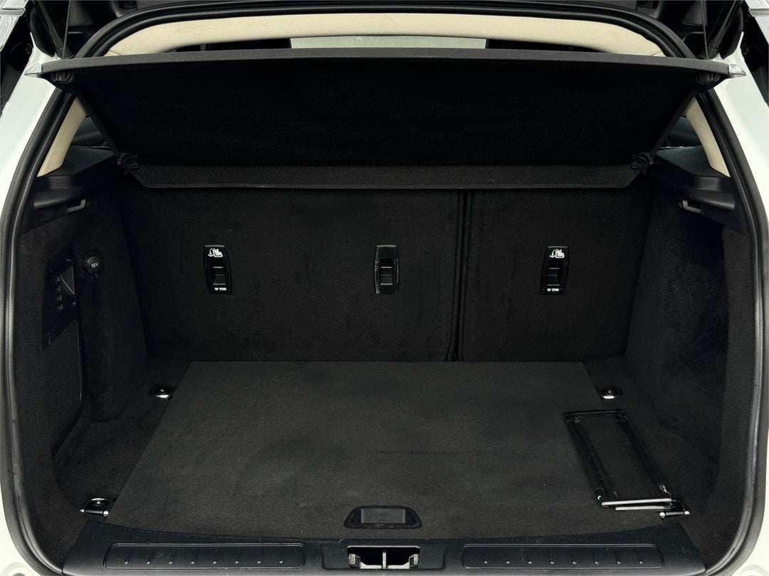 2016 Land Rover Evoque Td4 180 Se, Automatic, 80595 km, 