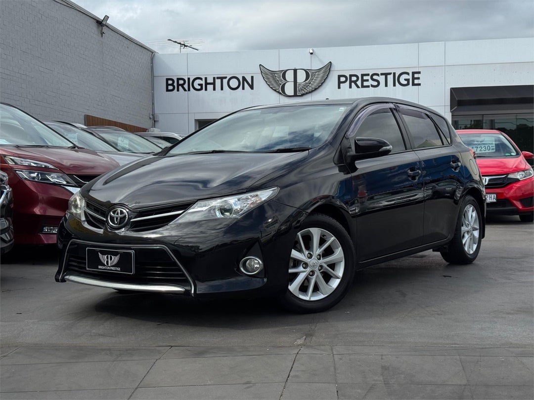 2013 Toyota Corolla Ascent Sport, Automatic, 97705 km, Photo 3