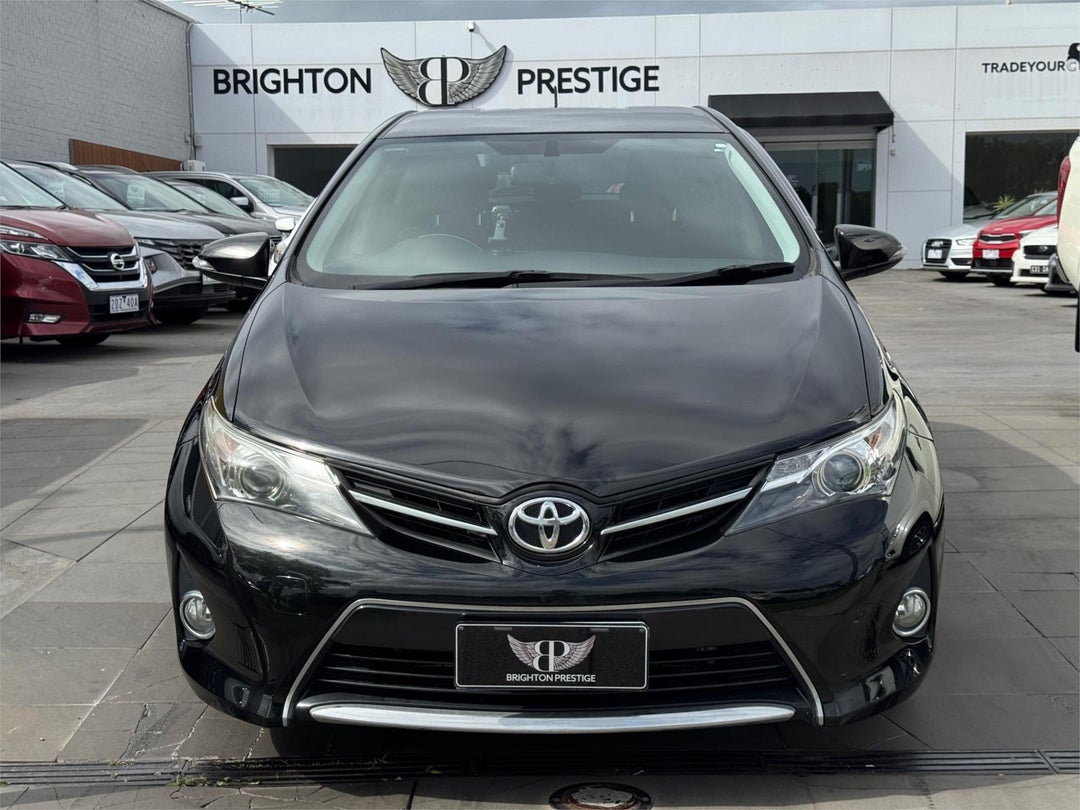 2013 Toyota Corolla Ascent Sport, Automatic, 97705 km, Photo 2