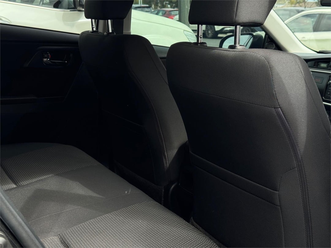 2013 Toyota Corolla Ascent Sport, Automatic, 97705 km, Photo 12