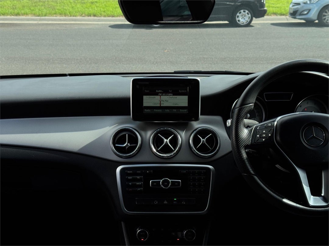2014 Mercedes-benz CLA 200 200, Automatic, 129160 km, 