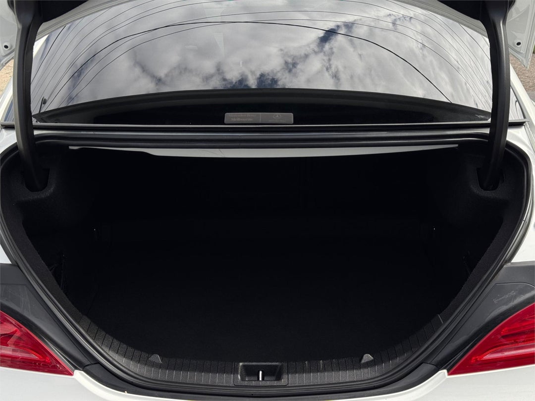 2014 Mercedes-benz CLA 200 200, Automatic, 129160 km, 