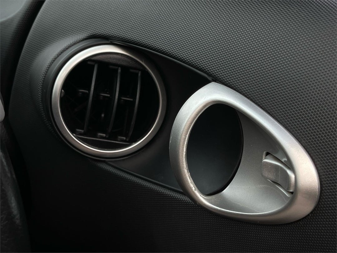 2008 Nissan 350z Touring, Automatic, 127337 km, Photo 28