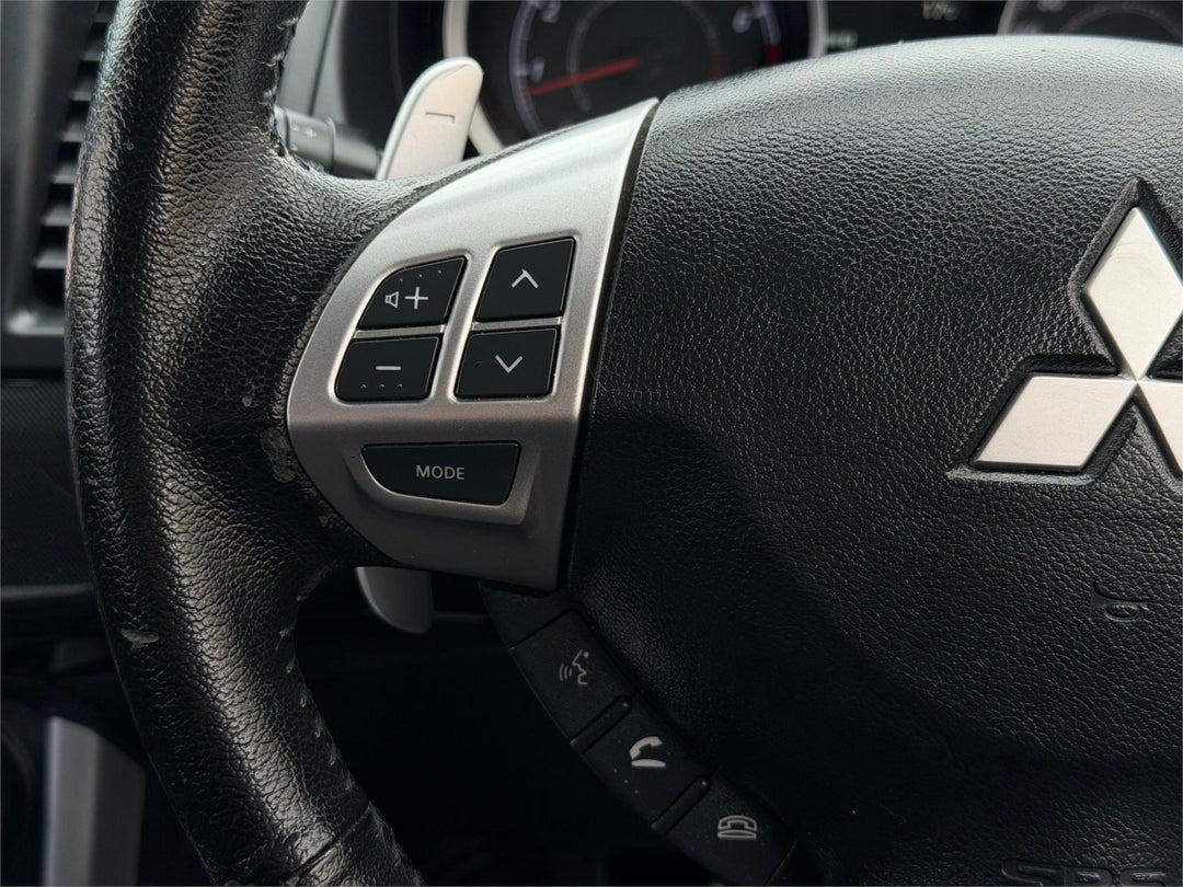 2015 Mitsubishi Lancer Gsr, Automatic, 113672 km, Photo 17