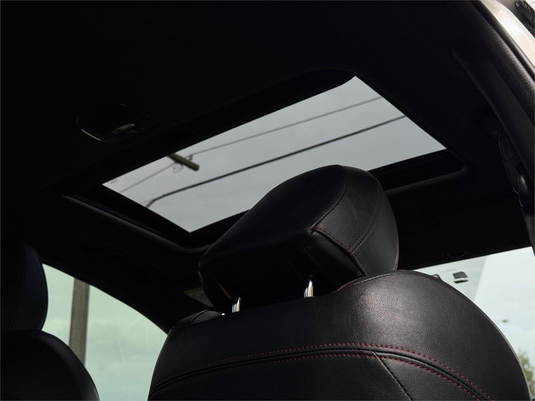 2015 Subaru WRX Premium, Automatic, 142733 km, Photo 13