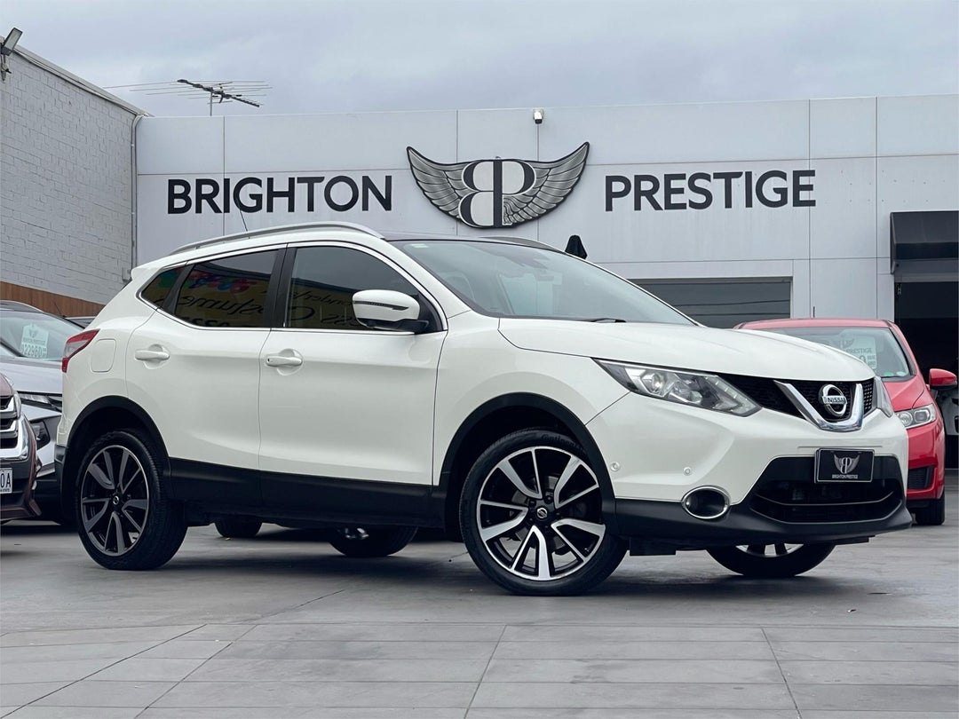 2015 Nissan Qashqai Ti, Automatic, 181206 km, Photo 1