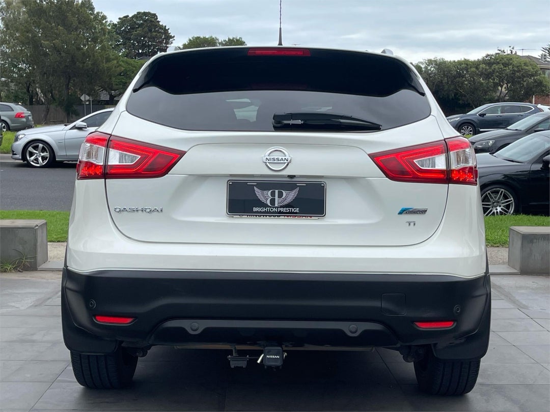 2015 Nissan Qashqai Ti, Automatic, 181206 km, Photo 5