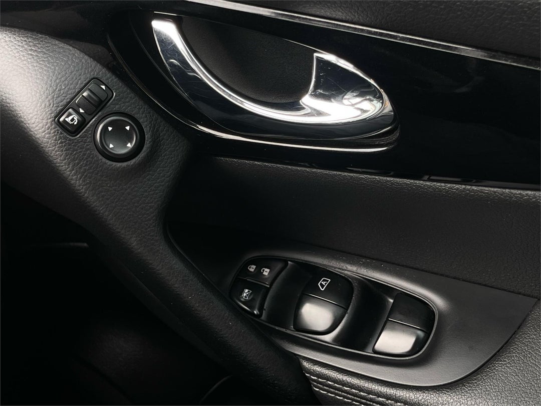 2015 Nissan Qashqai Ti, Automatic, 181206 km, Photo 32