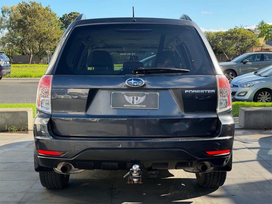 2010 Subaru Forester Xs, Manual, 169570 km, Photo 5