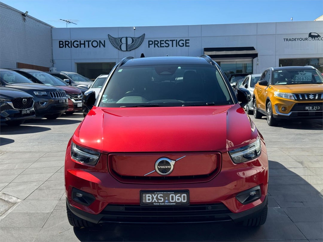 2022 Volvo Xc40 Recharge Twin Pure Electric, Automatic, 4871 km, Photo 2