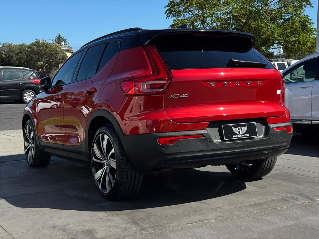2022 Volvo Xc40 Recharge Twin Pure Electric, Automatic, 4871 km, Photo 4