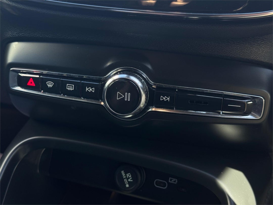 2022 Volvo Xc40 Recharge Twin Pure Electric, Automatic, 4871 km, Photo 22